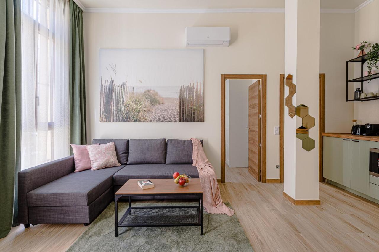 Simone Apartments Мадрид Экстерьер фото