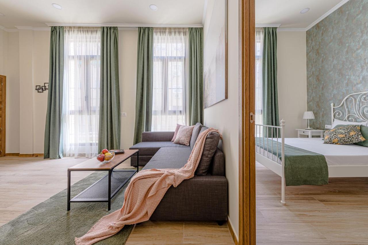 Simone Apartments Мадрид Экстерьер фото