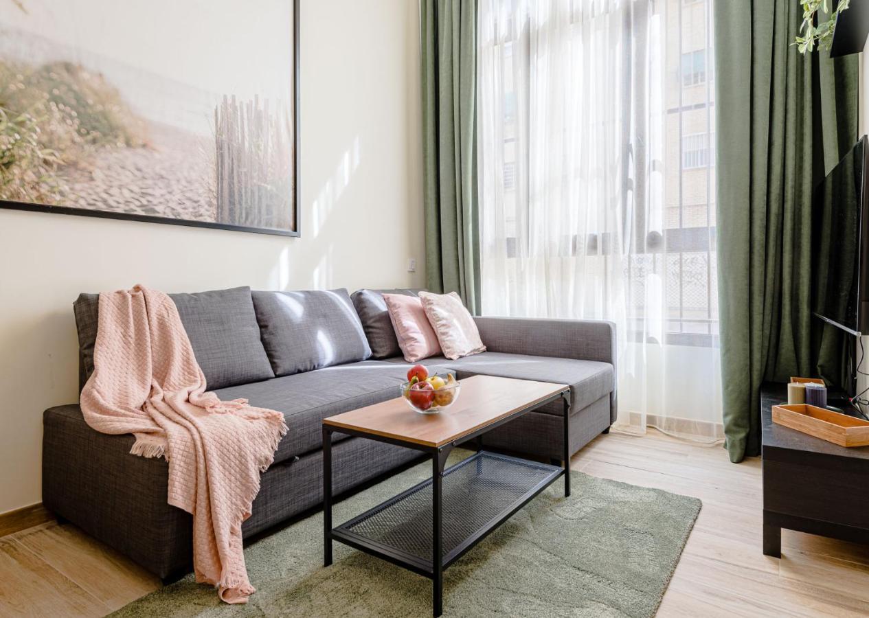 Simone Apartments Мадрид Экстерьер фото