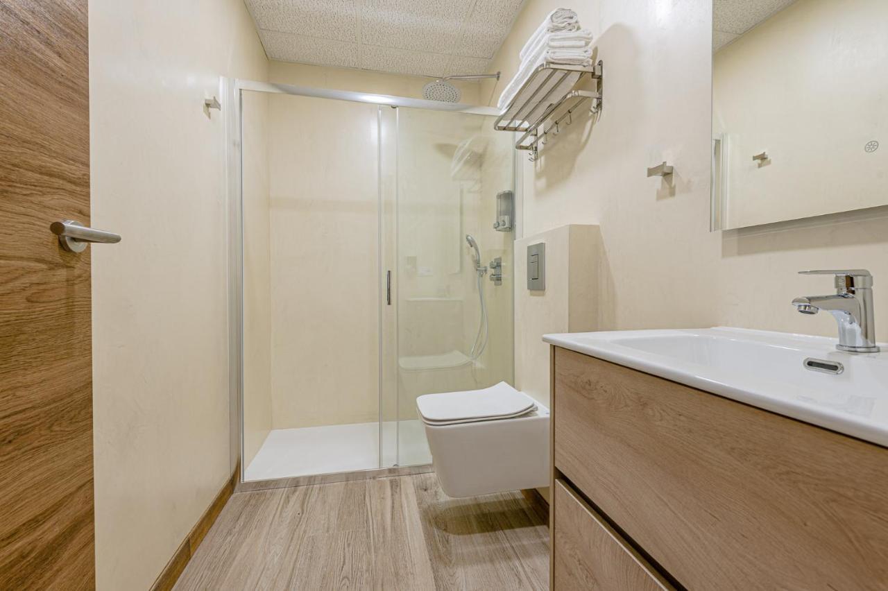 Simone Apartments Мадрид Экстерьер фото