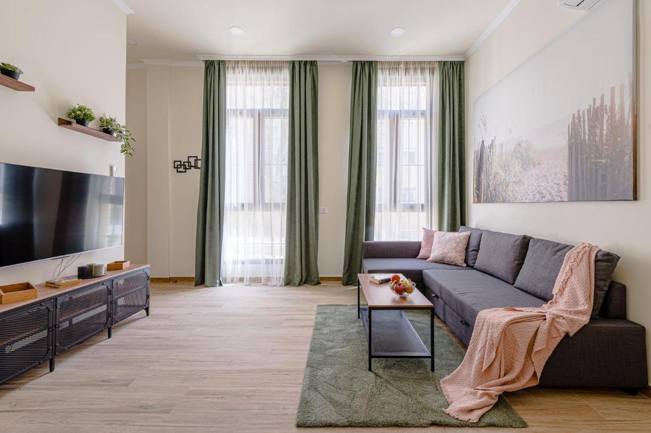 Simone Apartments Мадрид Экстерьер фото