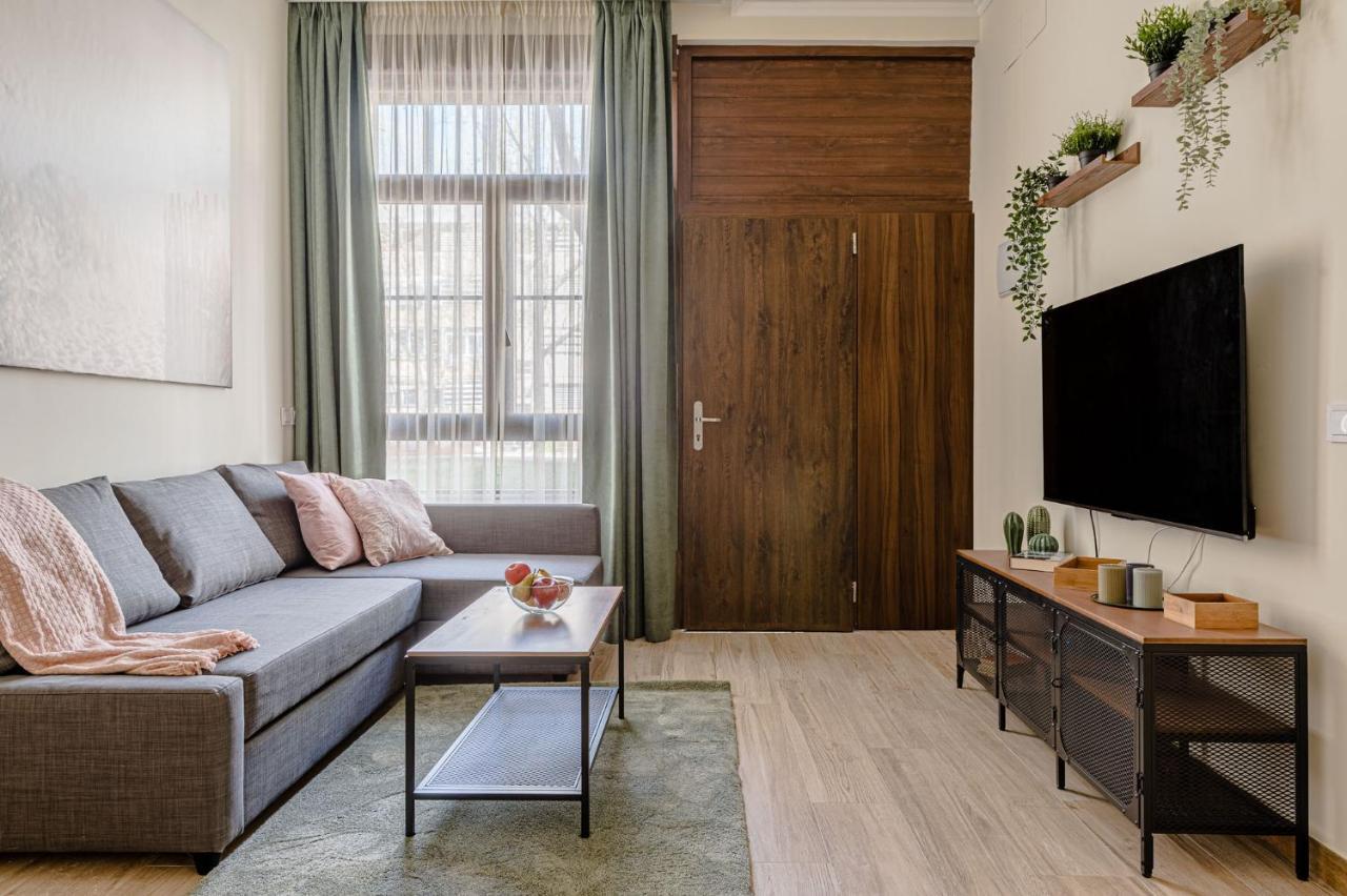 Simone Apartments Мадрид Экстерьер фото